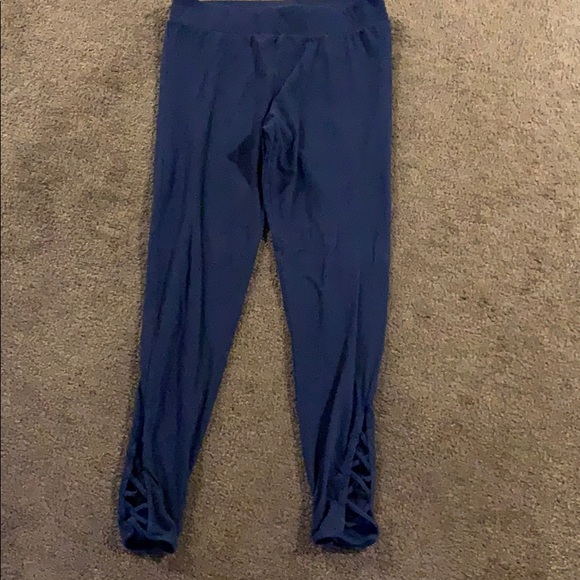 Old Navy Pants - Old navy leggings with lattice hem